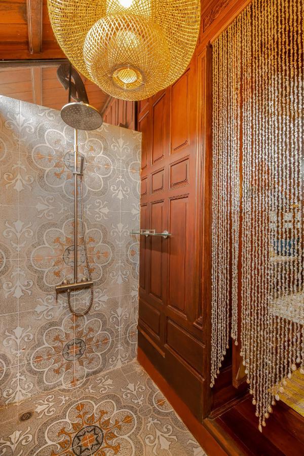 Royal Thai Villa Phuket - Sha Extra Plus Rawai Luaran gambar